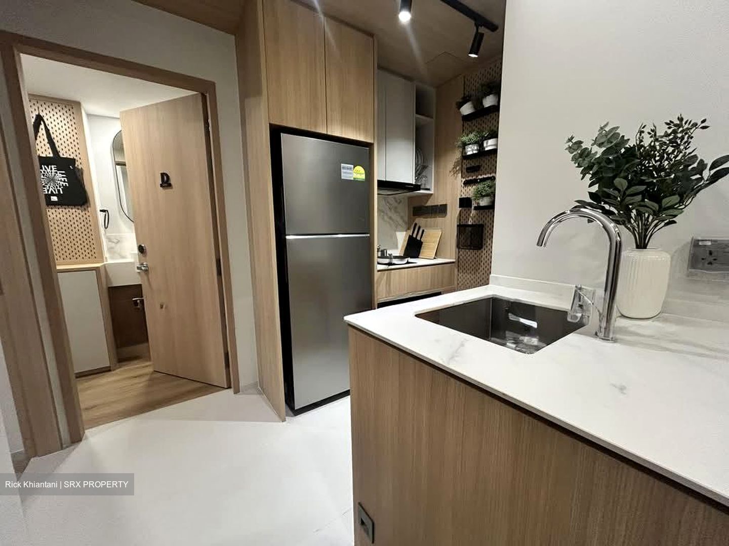 Orchard Road (D9), Condominium #574431981